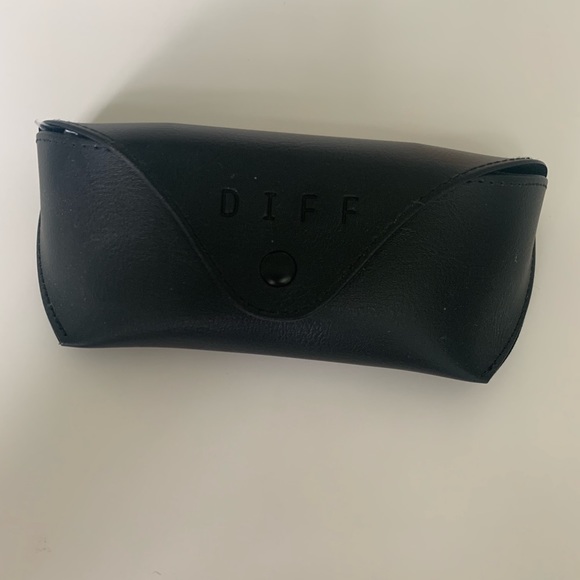 Diff Sunglasses - Picture 3 of 4